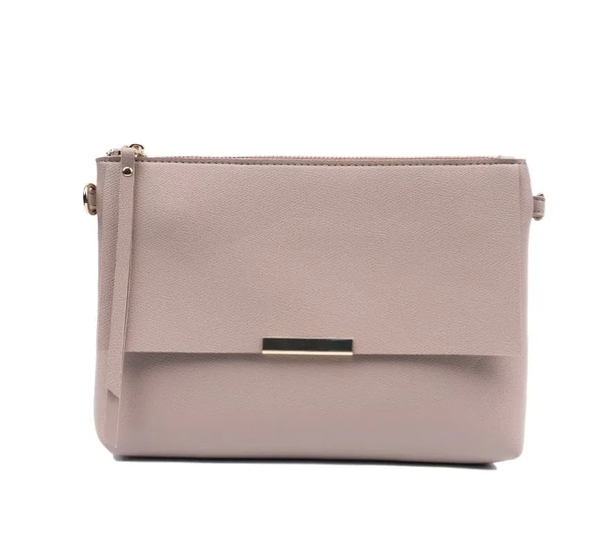 FCB17106 Smooth Pebble Leather Crossbody/Clutch