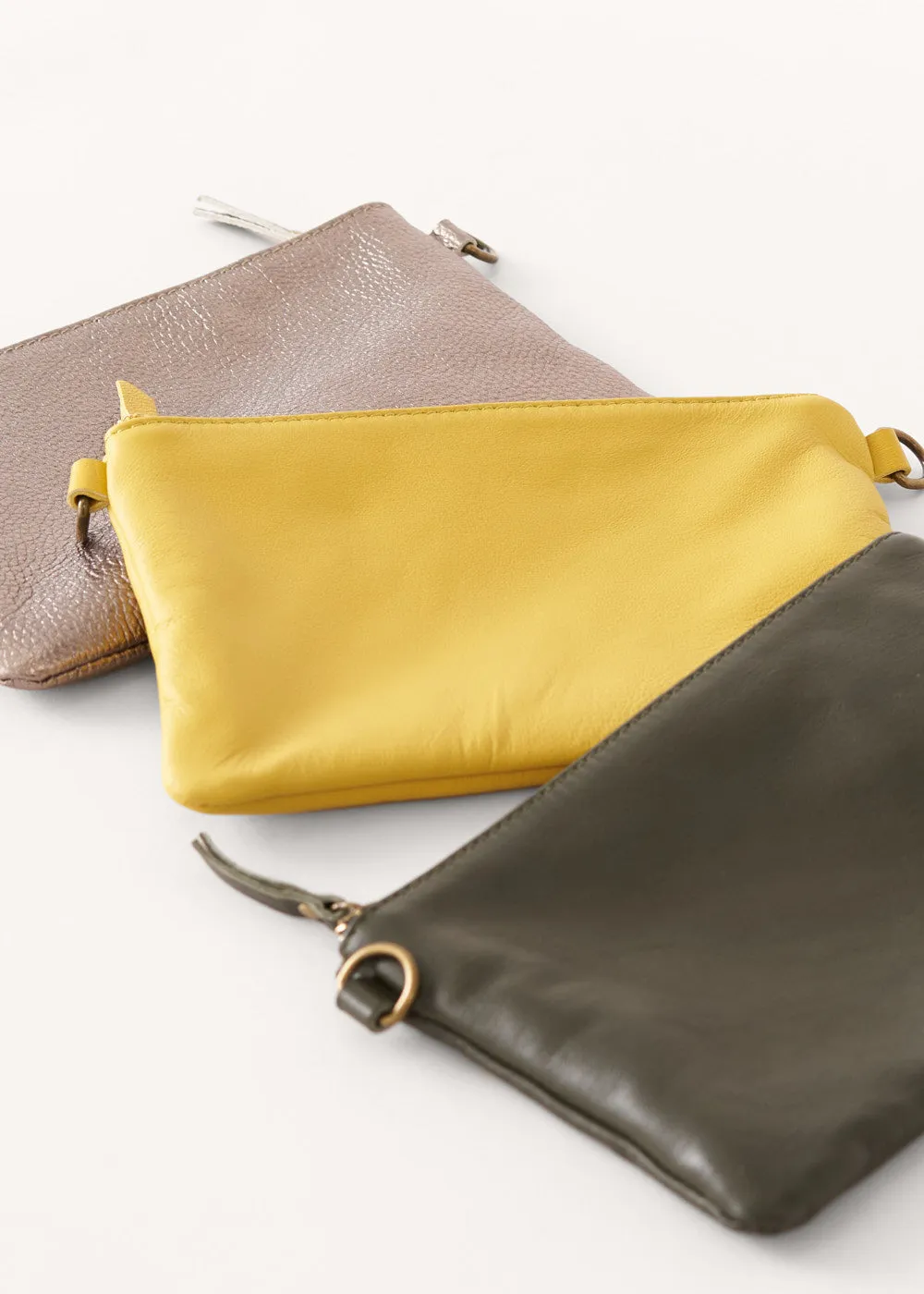 JODY LEATHER CLUTCH BAG - ACID YELLOW