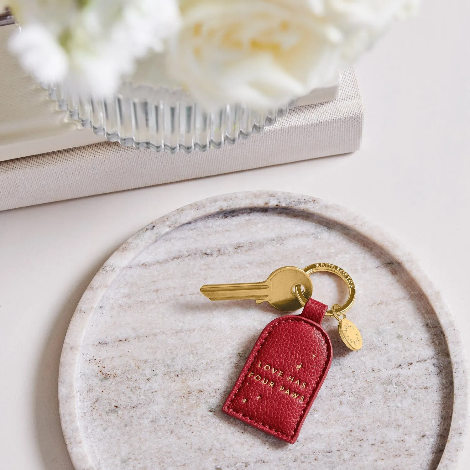 Katie Loxton love Has Four Paws Boxed Keyring KLB3514