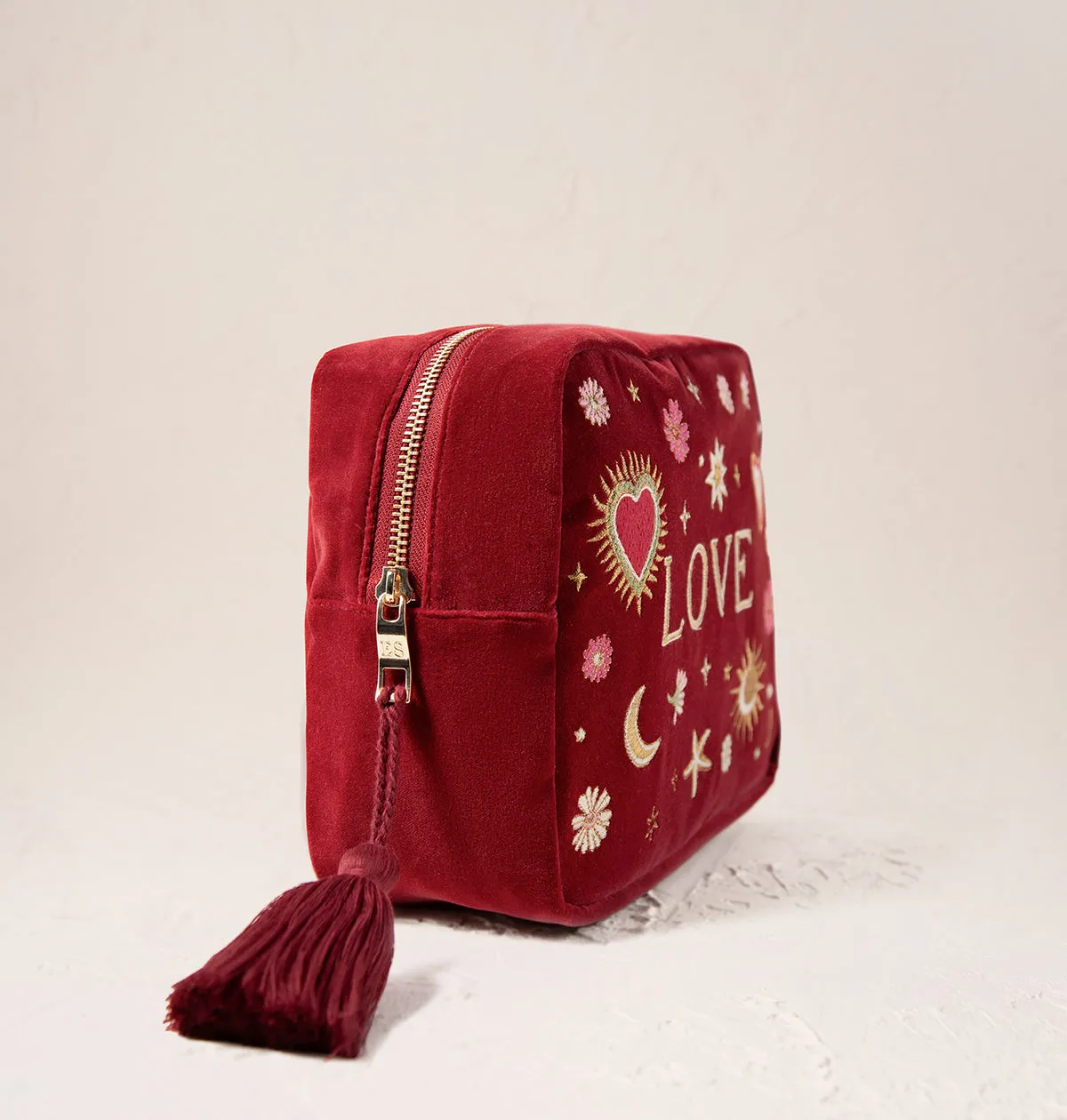 Love Charm Wash Bag