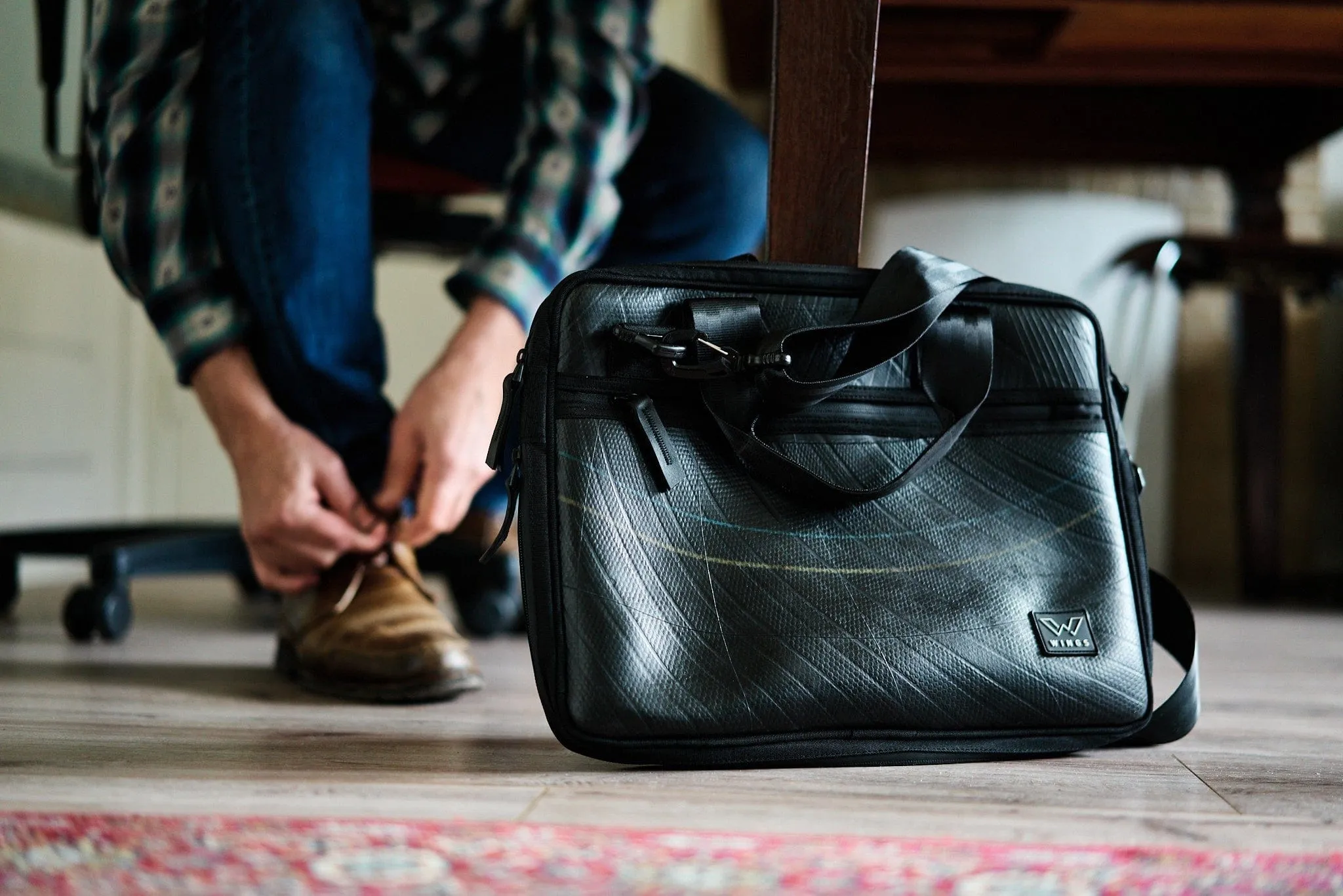 Peacock Upcycled Tyre Vegan Laptop Bag | Black