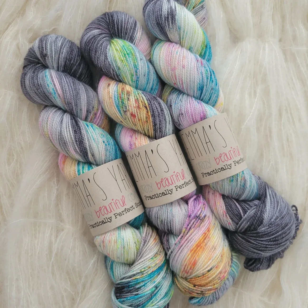 Scotch Broom Kit, Size 8-11 (Love My Local Yarn Shop)