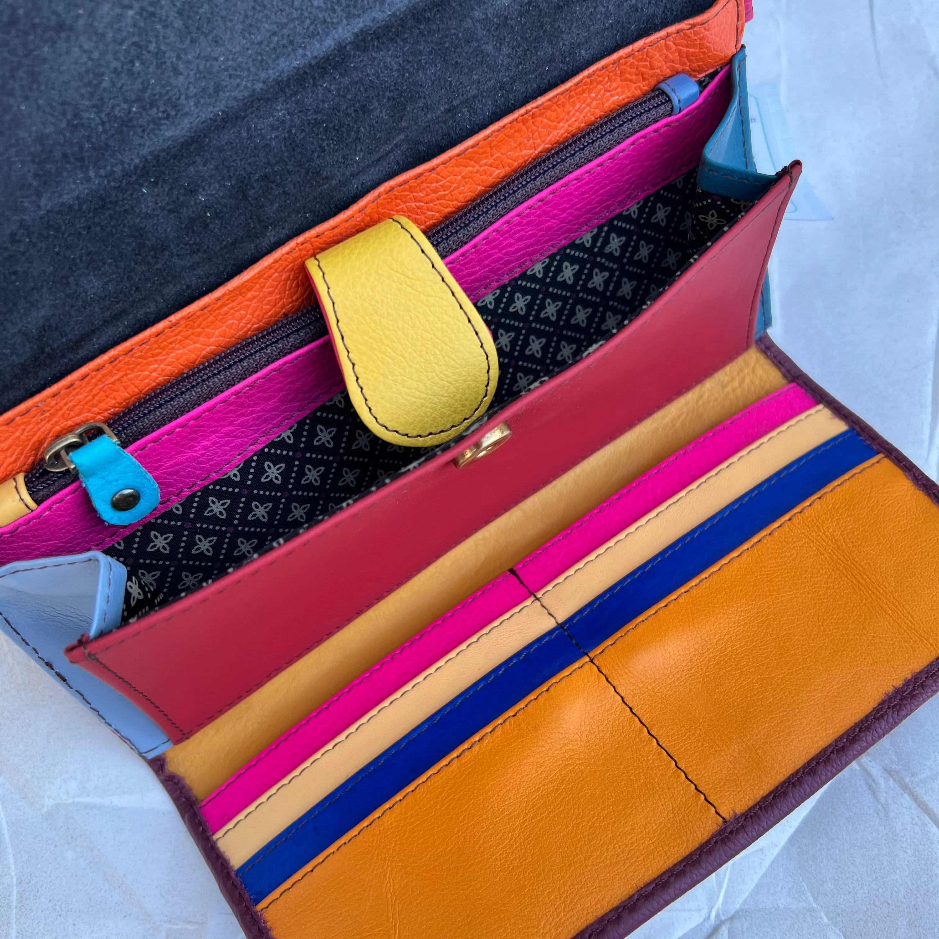 Soruka - Secret Clutch, Maroon & Mango