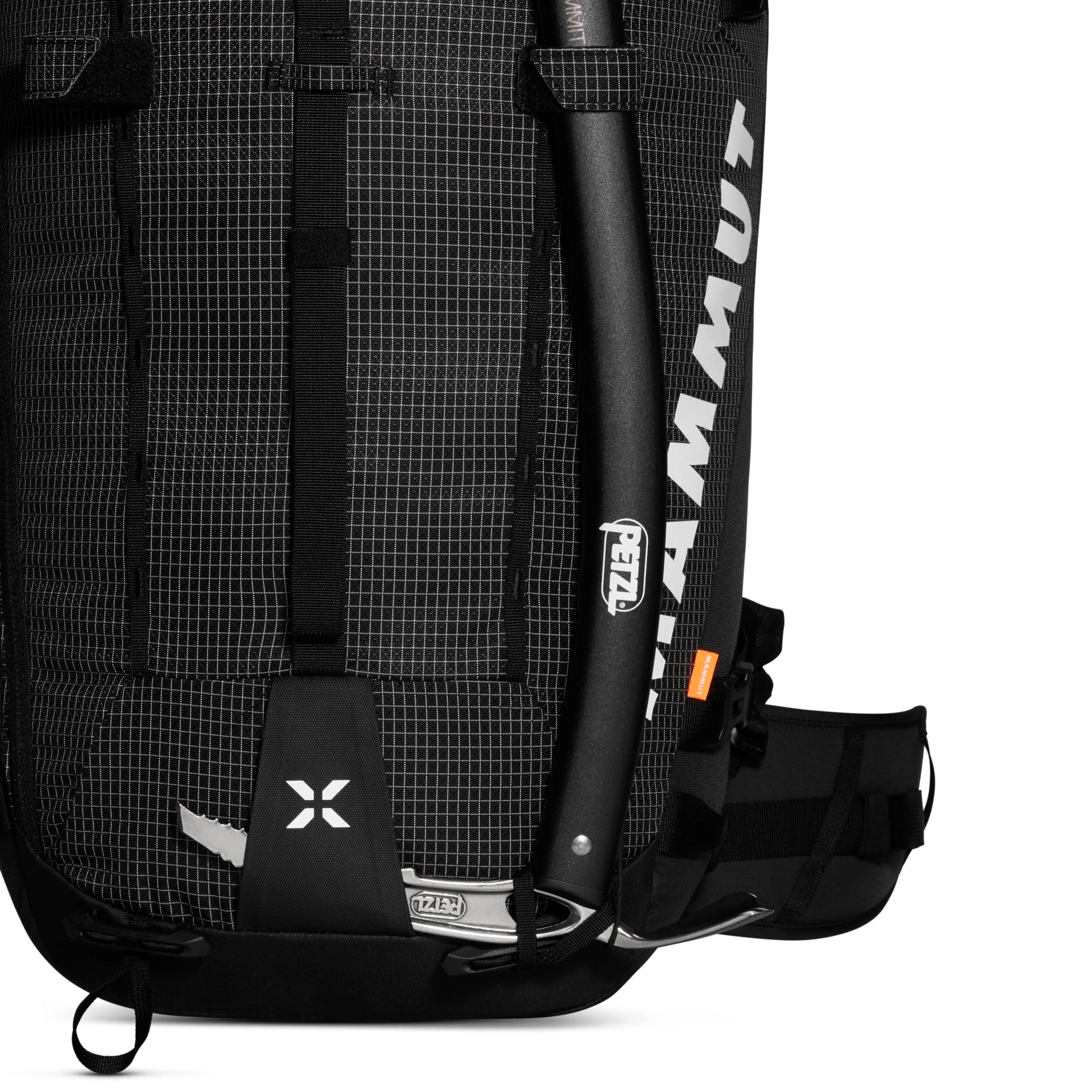 Trion 38 Backpack - Black