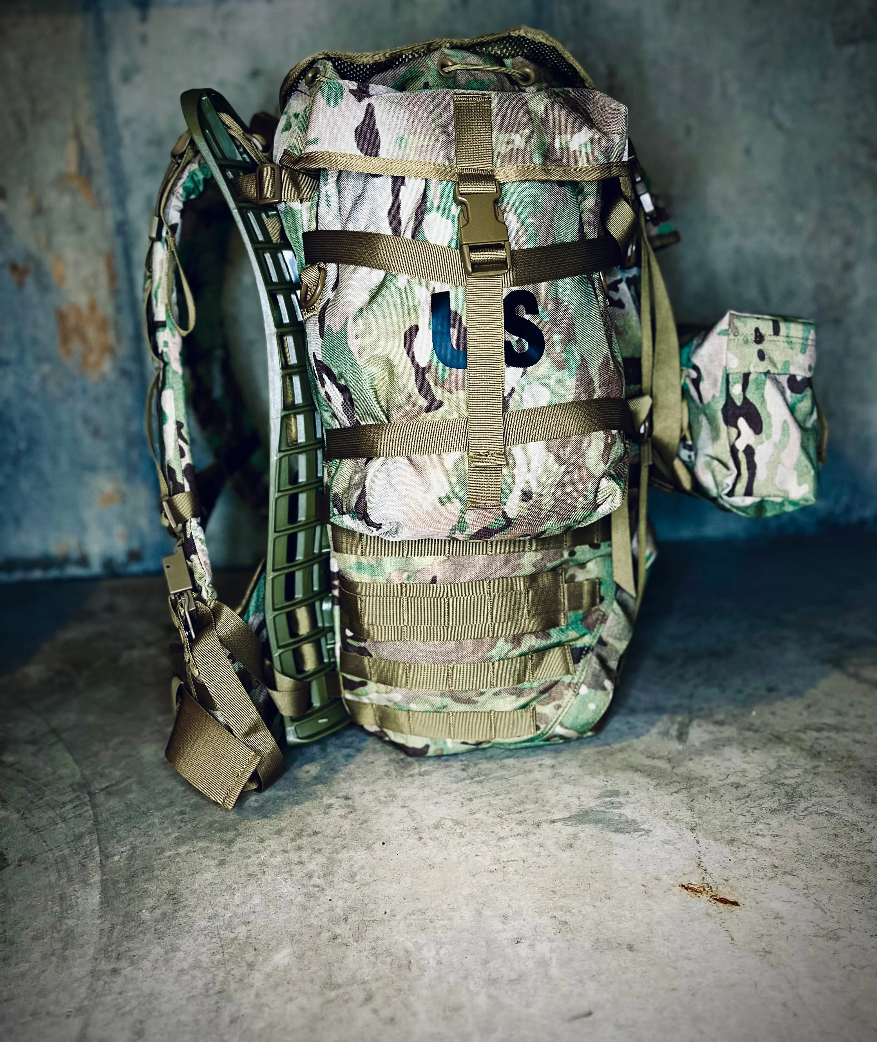 US Army MOLLE II Large Pack - Rucksack with Frame - OCP