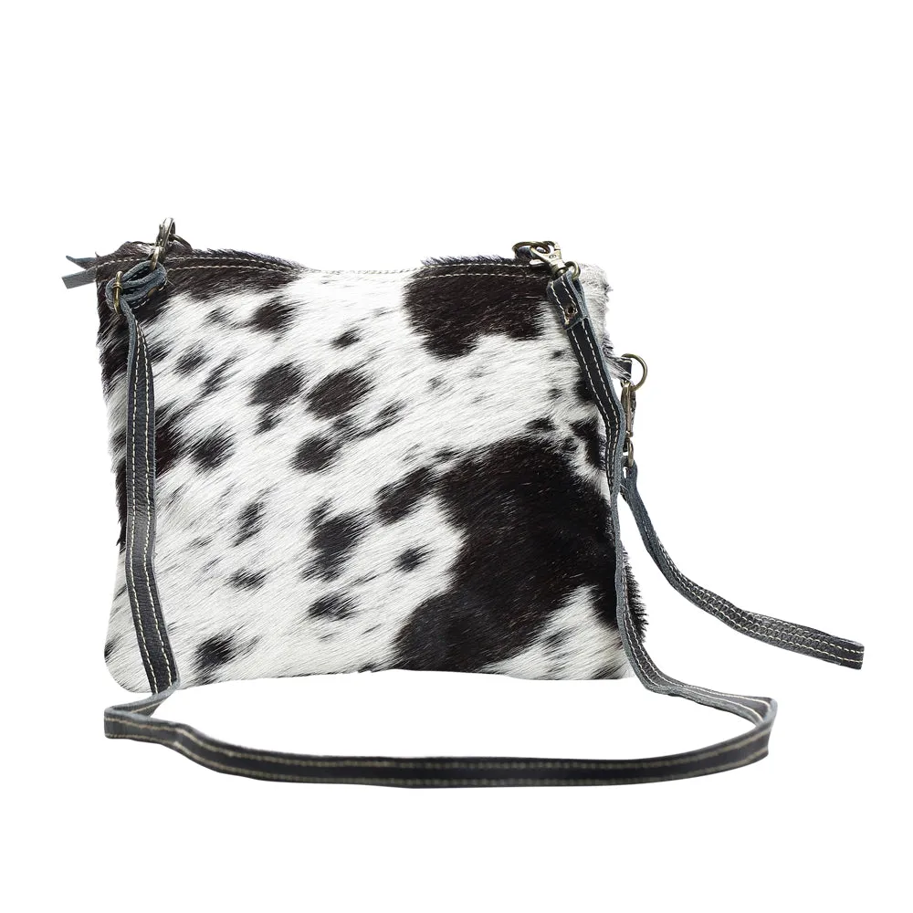 White And Black Shade Bag